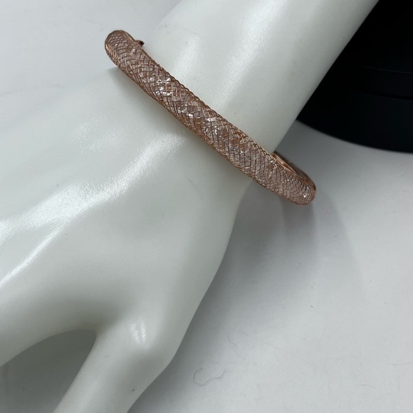Betsey Johnson Rose Gold Mesh Crystal Open Cuff Bangle - Picture 1 of 15
